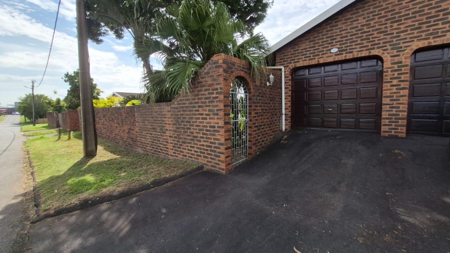 4 Bedroom Property for Sale in Bluff KwaZulu-Natal
