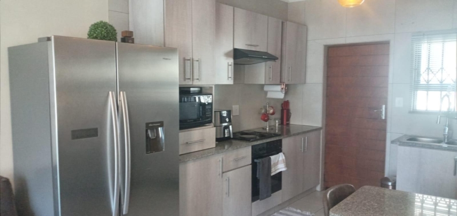 2 Bedroom Property for Sale in Bluff KwaZulu-Natal
