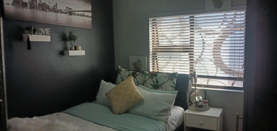 2 Bedroom Property for Sale in Bluff KwaZulu-Natal