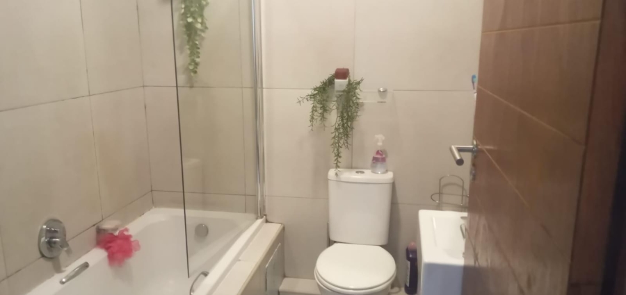 2 Bedroom Property for Sale in Bluff KwaZulu-Natal