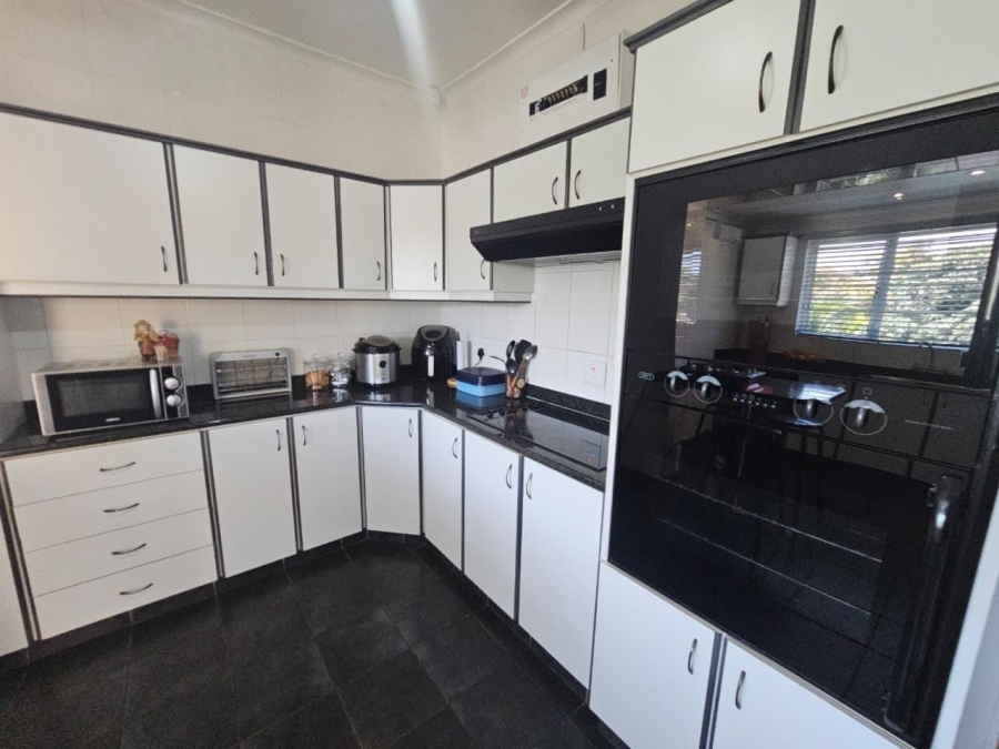 4 Bedroom Property for Sale in Bluff KwaZulu-Natal