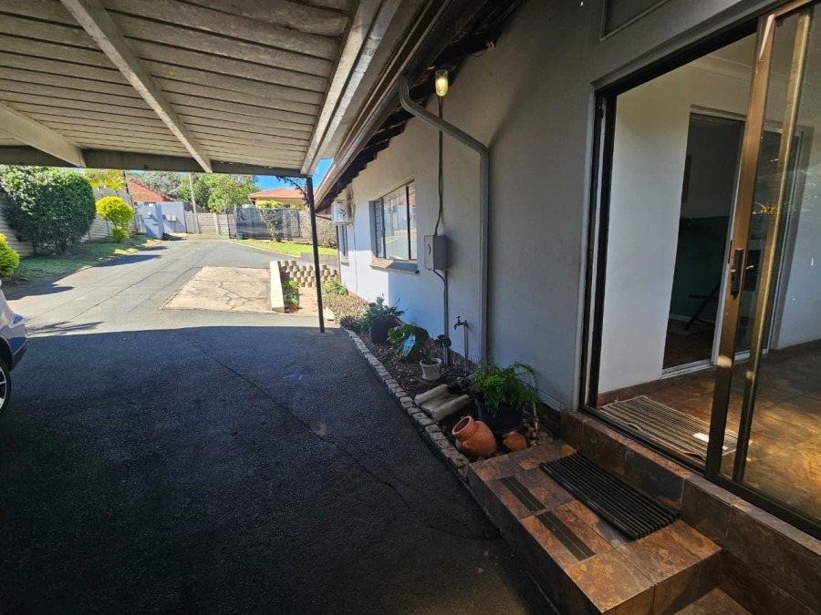 4 Bedroom Property for Sale in Bluff KwaZulu-Natal