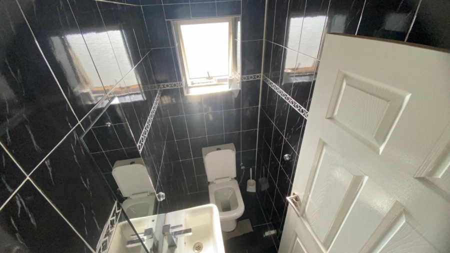 4 Bedroom Property for Sale in Bluff KwaZulu-Natal
