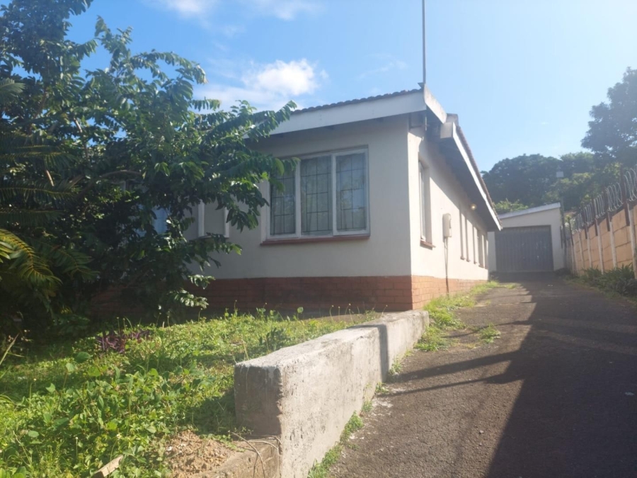 4 Bedroom Property for Sale in Montclair KwaZulu-Natal