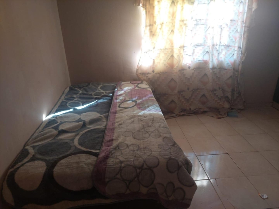 4 Bedroom Property for Sale in Montclair KwaZulu-Natal