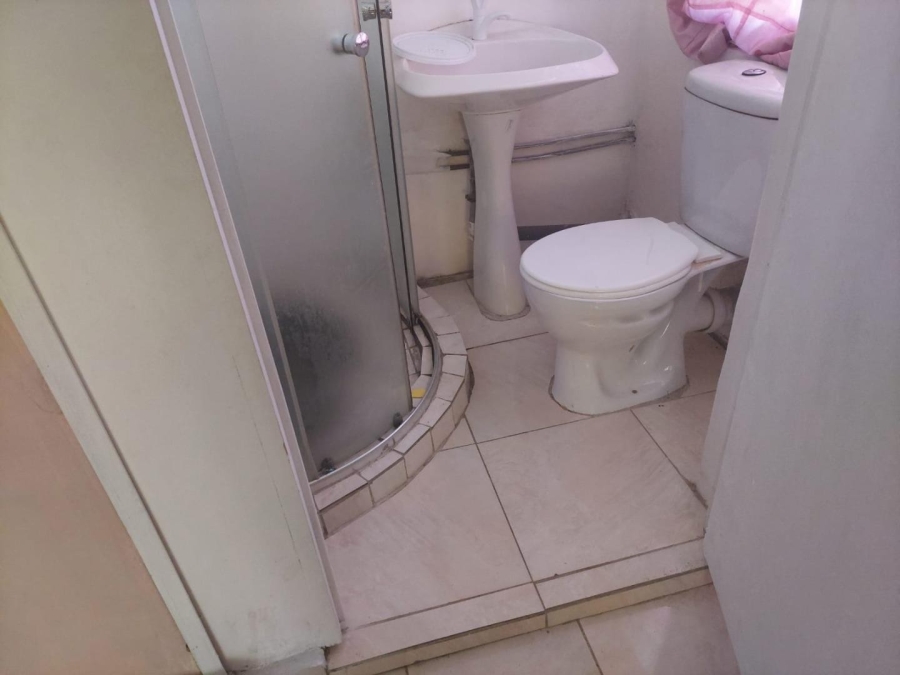 4 Bedroom Property for Sale in Montclair KwaZulu-Natal