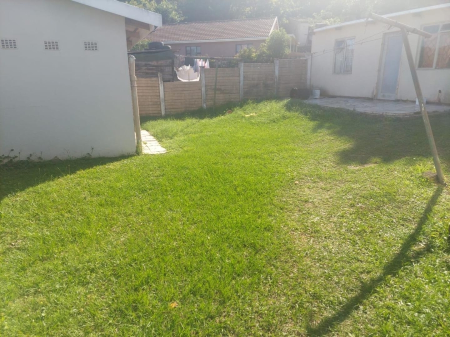 4 Bedroom Property for Sale in Montclair KwaZulu-Natal
