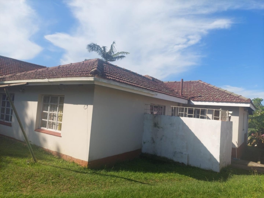 4 Bedroom Property for Sale in Montclair KwaZulu-Natal