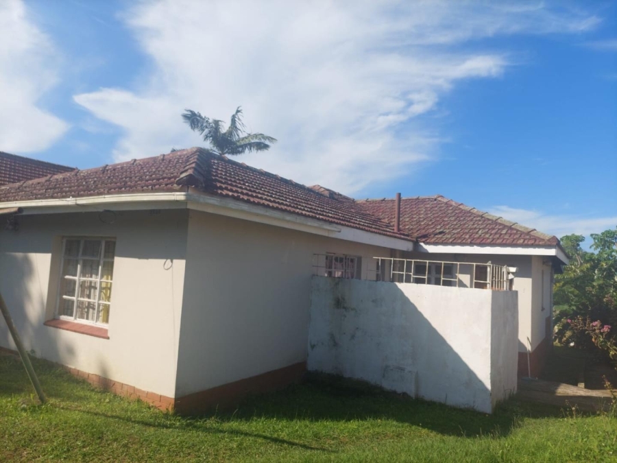4 Bedroom Property for Sale in Montclair KwaZulu-Natal