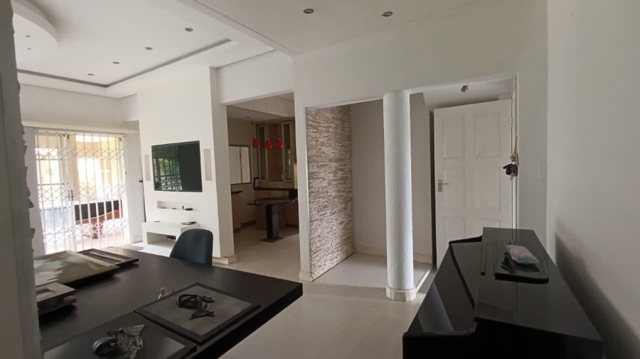 8 Bedroom Property for Sale in Cato Manor KwaZulu-Natal