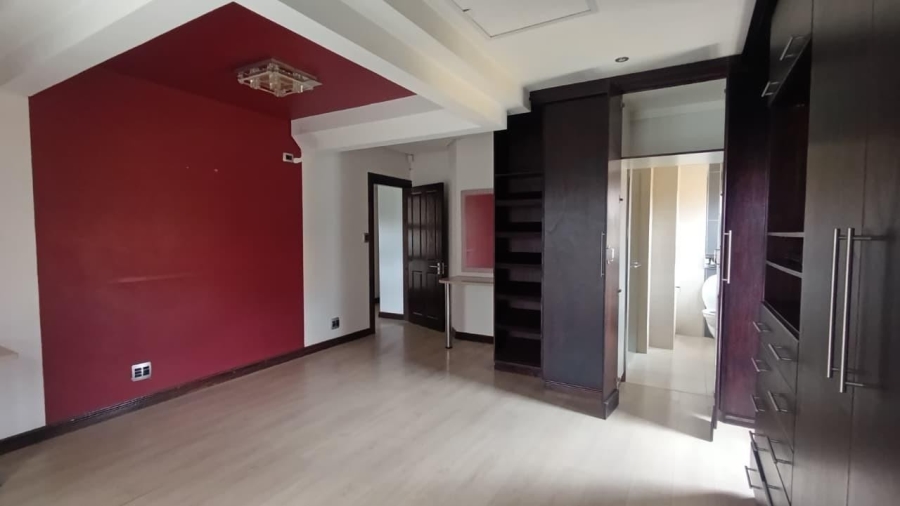 8 Bedroom Property for Sale in Cato Manor KwaZulu-Natal