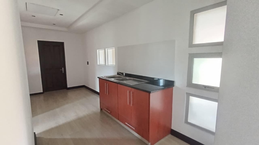 8 Bedroom Property for Sale in Cato Manor KwaZulu-Natal