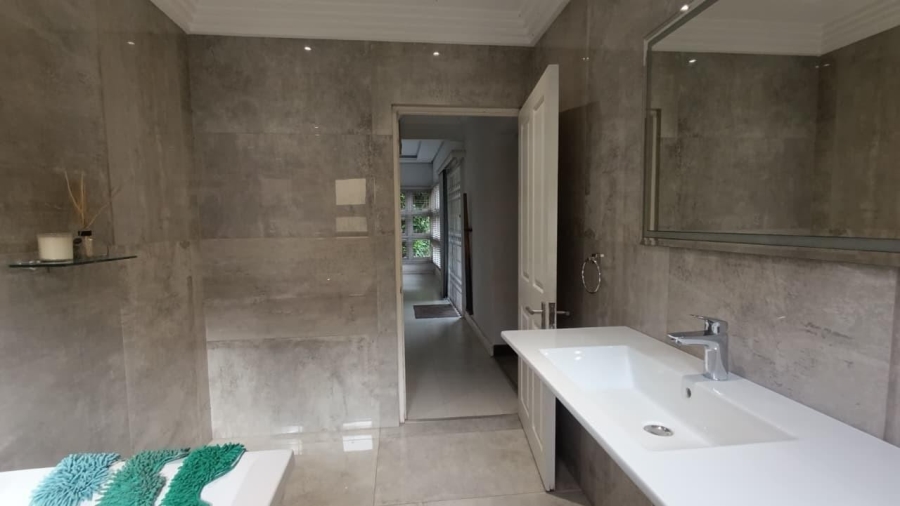 8 Bedroom Property for Sale in Cato Manor KwaZulu-Natal