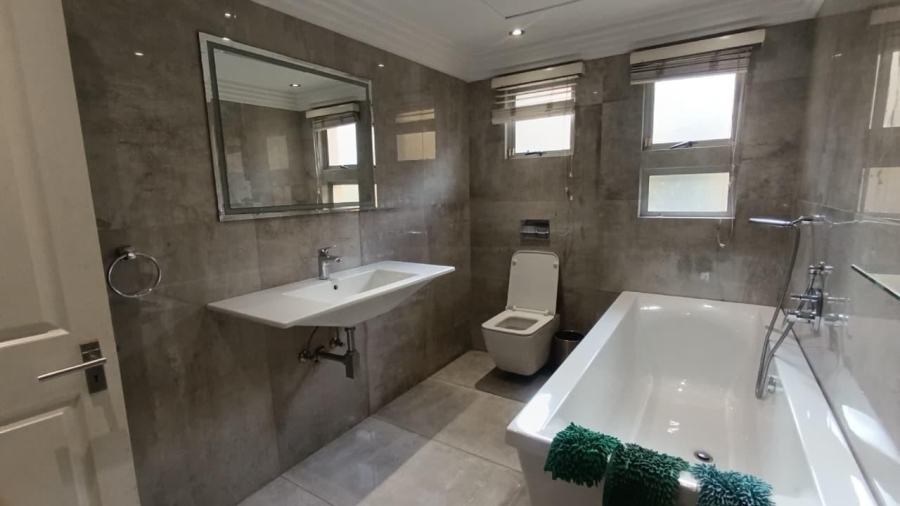 8 Bedroom Property for Sale in Cato Manor KwaZulu-Natal