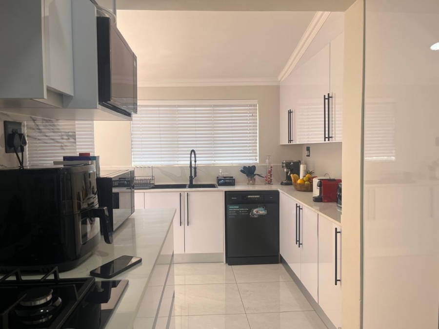 3 Bedroom Property for Sale in Bluff KwaZulu-Natal