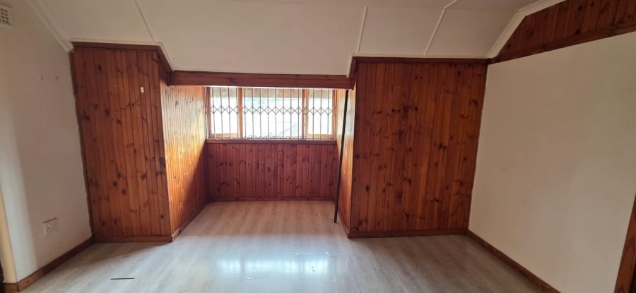To Let 1 Bedroom Property for Rent in Bluff KwaZulu-Natal