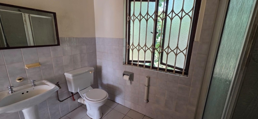 To Let 1 Bedroom Property for Rent in Bluff KwaZulu-Natal