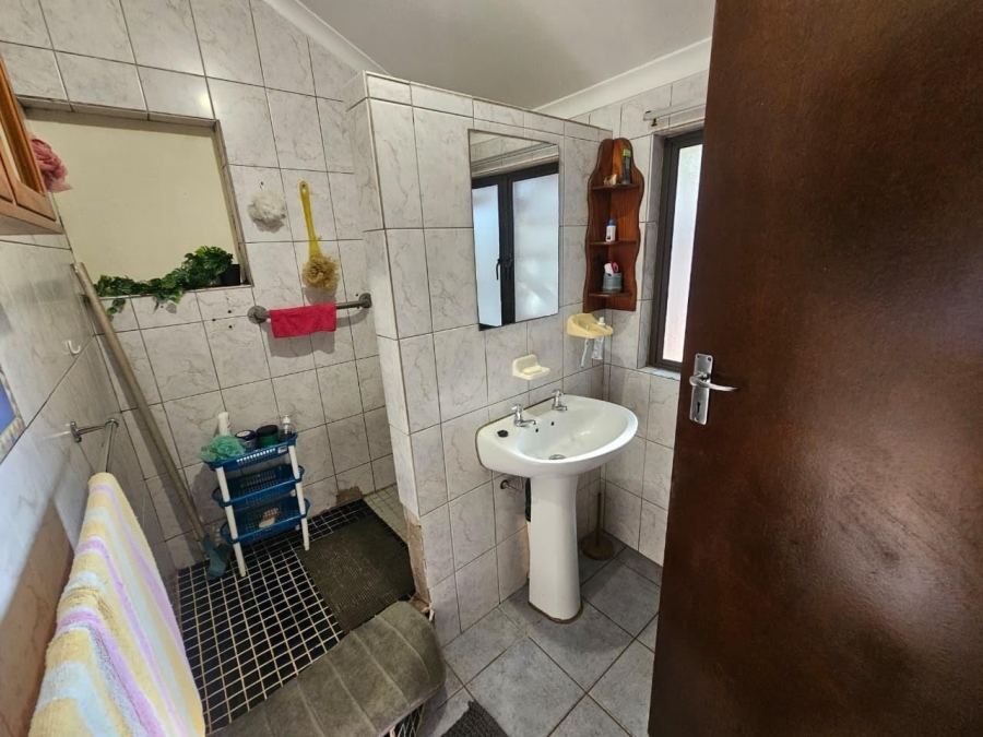4 Bedroom Property for Sale in Bluff KwaZulu-Natal