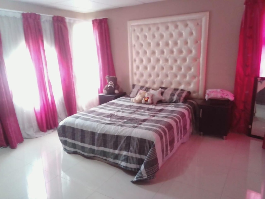 4 Bedroom Property for Sale in Bluff KwaZulu-Natal