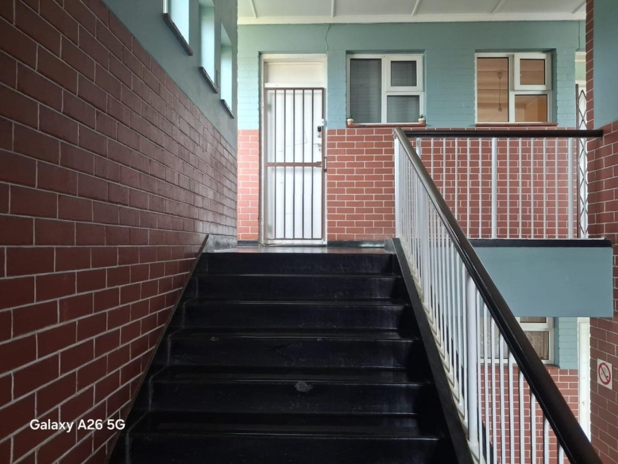 1 Bedroom Property for Sale in Bluff KwaZulu-Natal