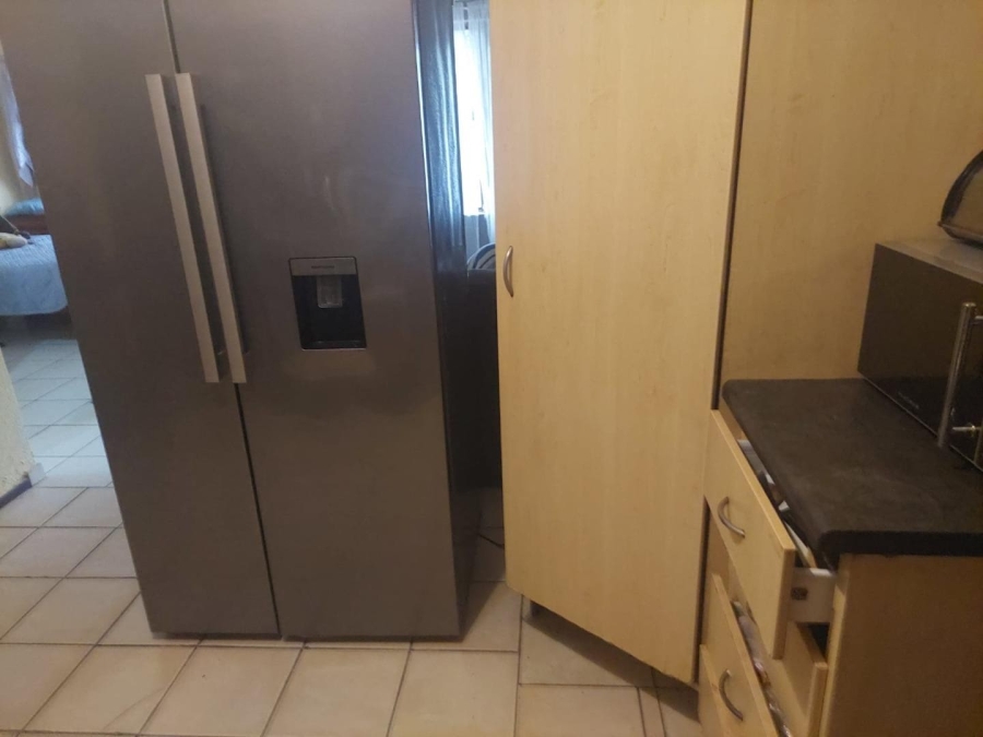 2 Bedroom Property for Sale in Montclair KwaZulu-Natal