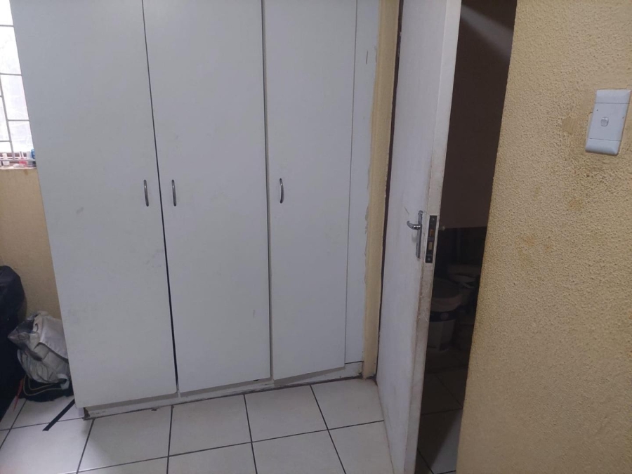 2 Bedroom Property for Sale in Montclair KwaZulu-Natal