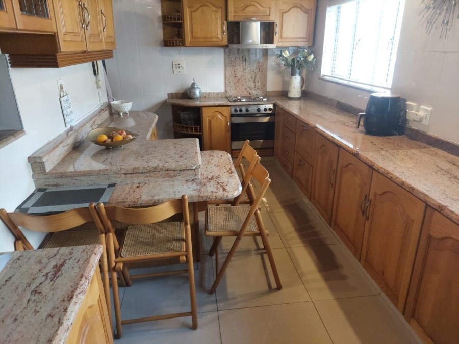 3 Bedroom Property for Sale in Silverglen KwaZulu-Natal