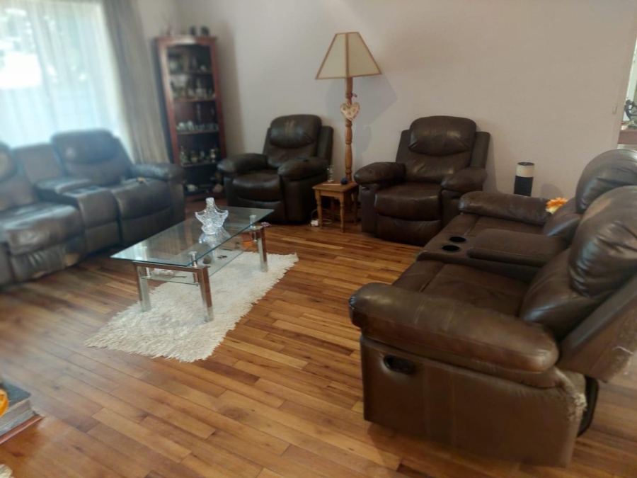 3 Bedroom Property for Sale in Yellowwood Park KwaZulu-Natal