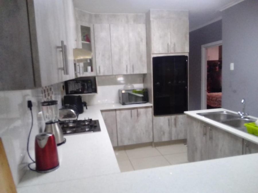 3 Bedroom Property for Sale in Bluff KwaZulu-Natal