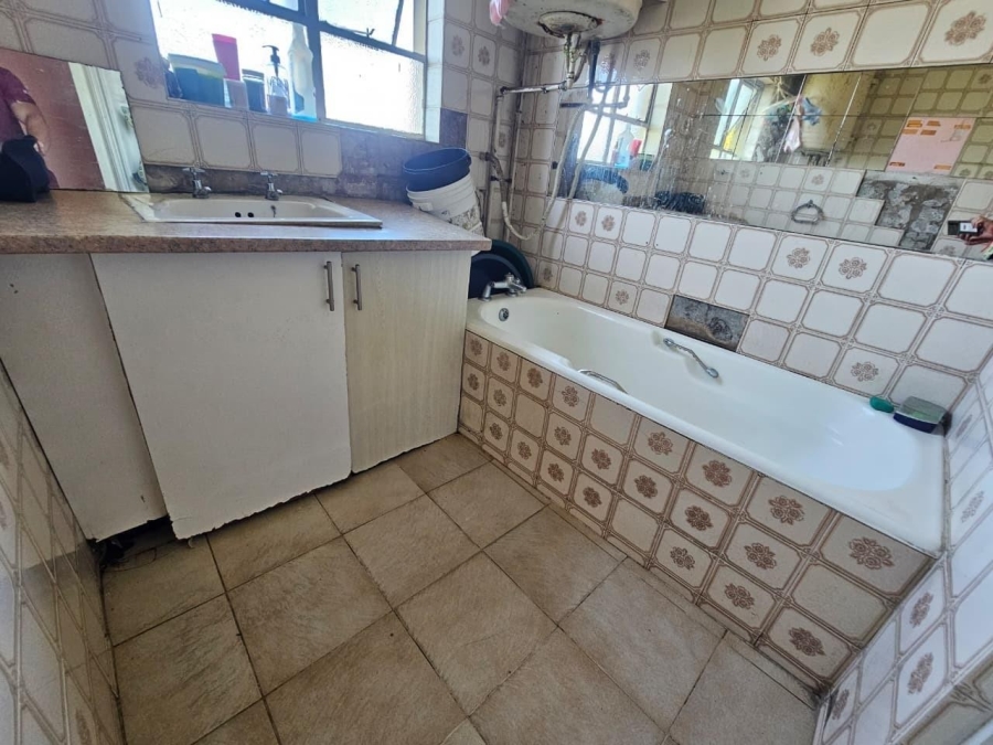 2 Bedroom Property for Sale in Umbilo KwaZulu-Natal