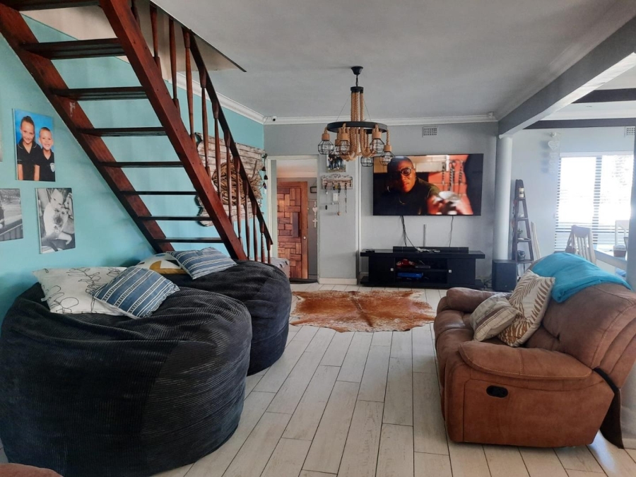4 Bedroom Property for Sale in Bluff KwaZulu-Natal