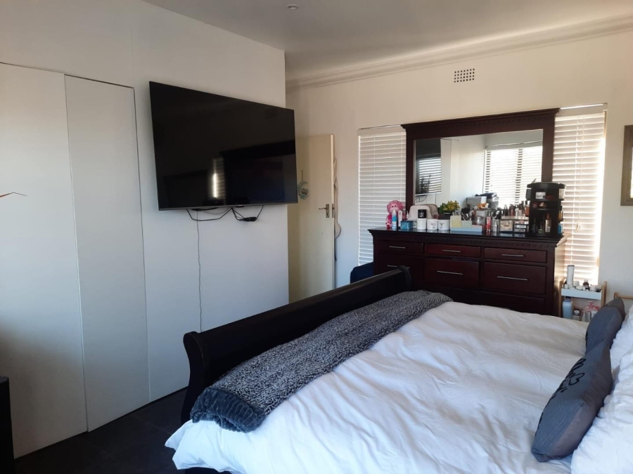 4 Bedroom Property for Sale in Bluff KwaZulu-Natal