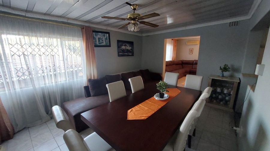 3 Bedroom Property for Sale in Montclair KwaZulu-Natal