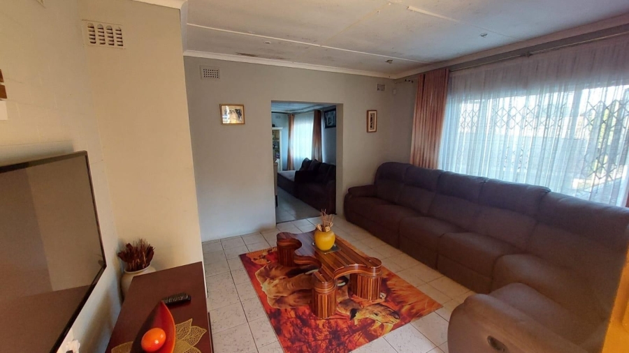 3 Bedroom Property for Sale in Montclair KwaZulu-Natal