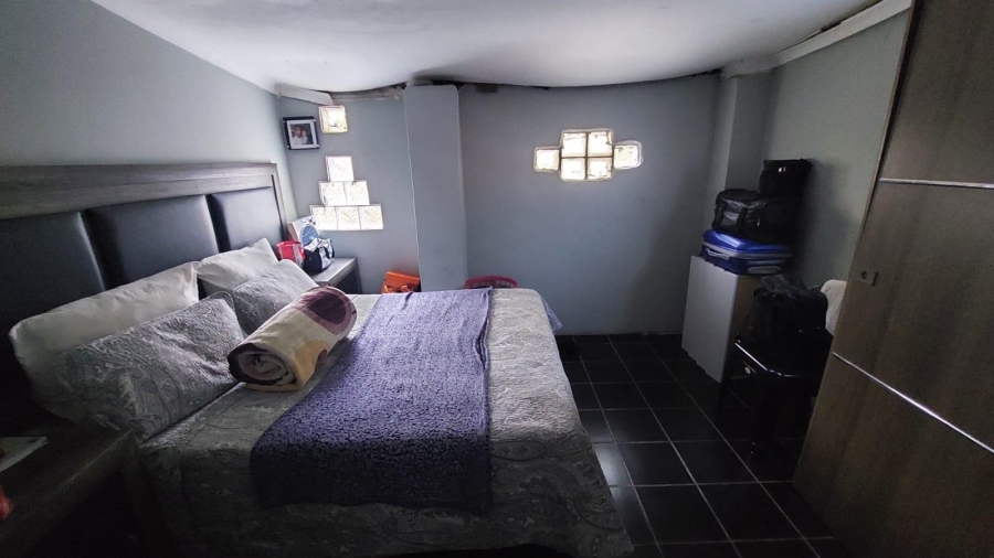 3 Bedroom Property for Sale in Montclair KwaZulu-Natal