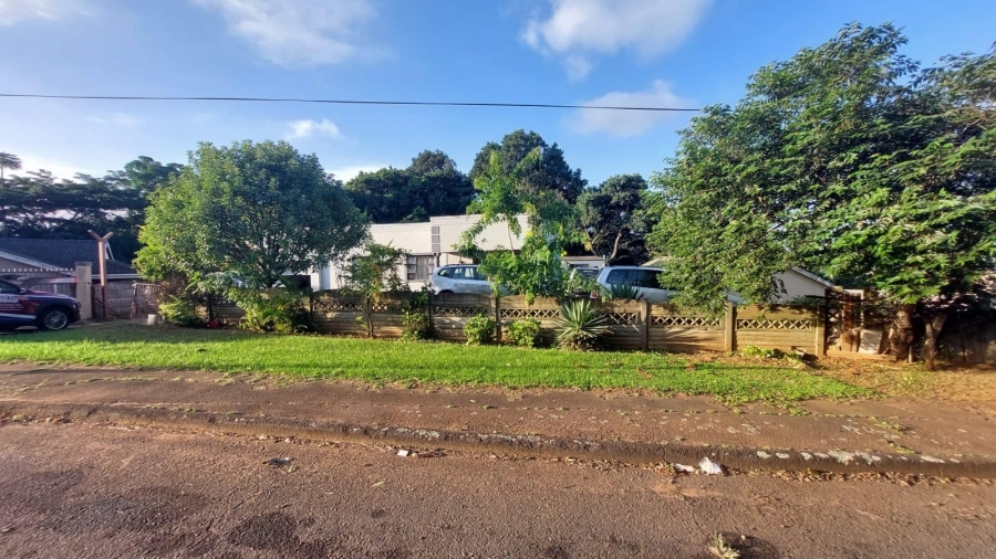 3 Bedroom Property for Sale in Montclair KwaZulu-Natal