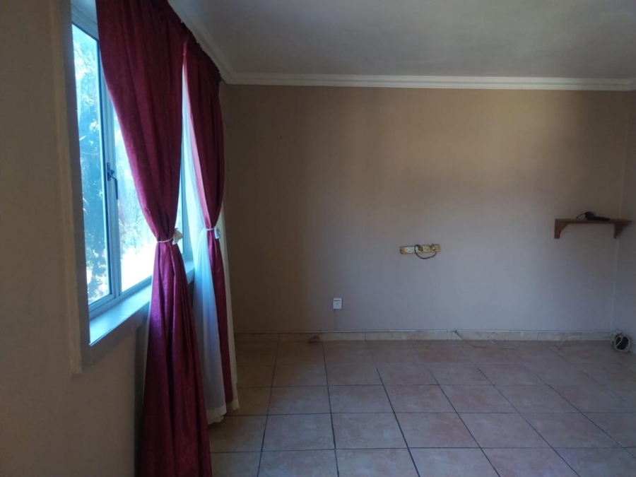 1 Bedroom Property for Sale in Bluff KwaZulu-Natal
