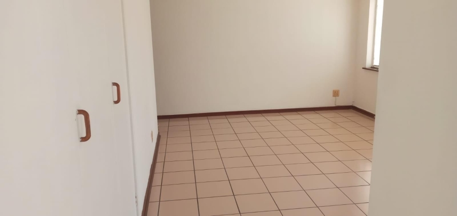 2 Bedroom Property for Sale in Bluff KwaZulu-Natal