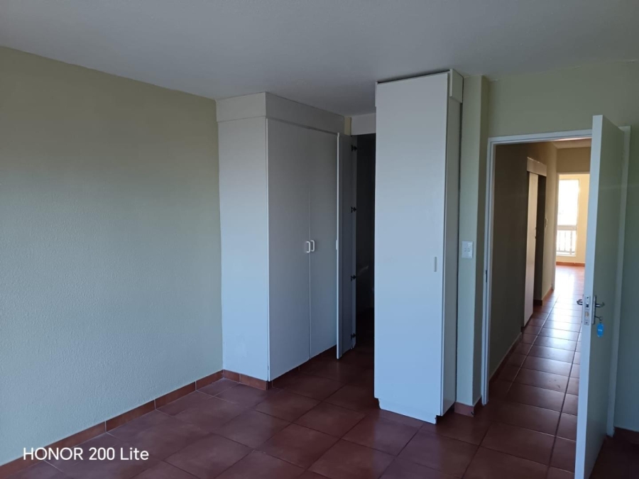To Let 3 Bedroom Property for Rent in Bluff KwaZulu-Natal
