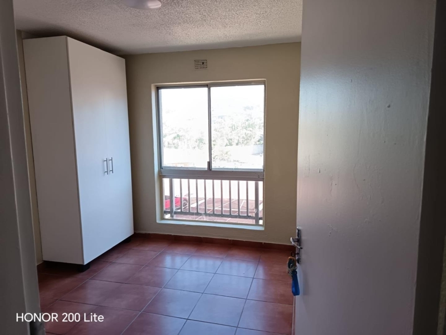 To Let 3 Bedroom Property for Rent in Bluff KwaZulu-Natal