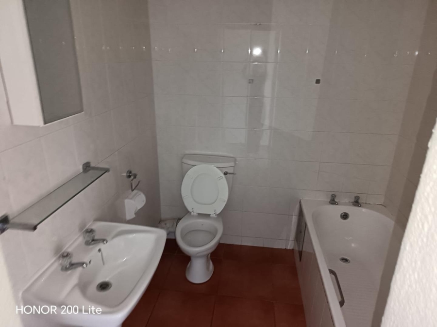 To Let 3 Bedroom Property for Rent in Bluff KwaZulu-Natal