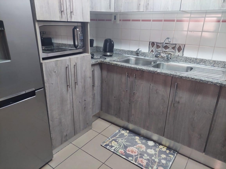 3 Bedroom Property for Sale in Montclair KwaZulu-Natal
