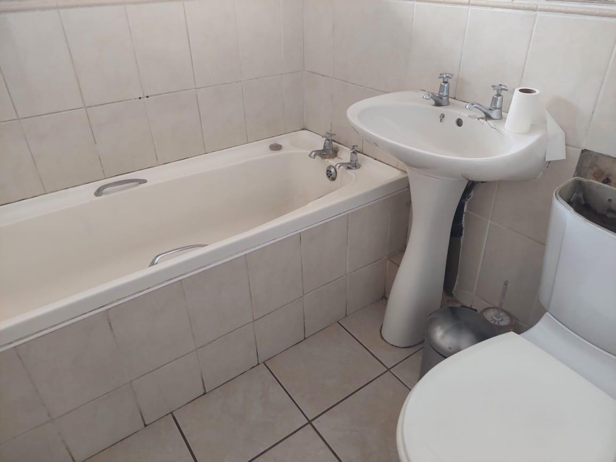 3 Bedroom Property for Sale in Montclair KwaZulu-Natal