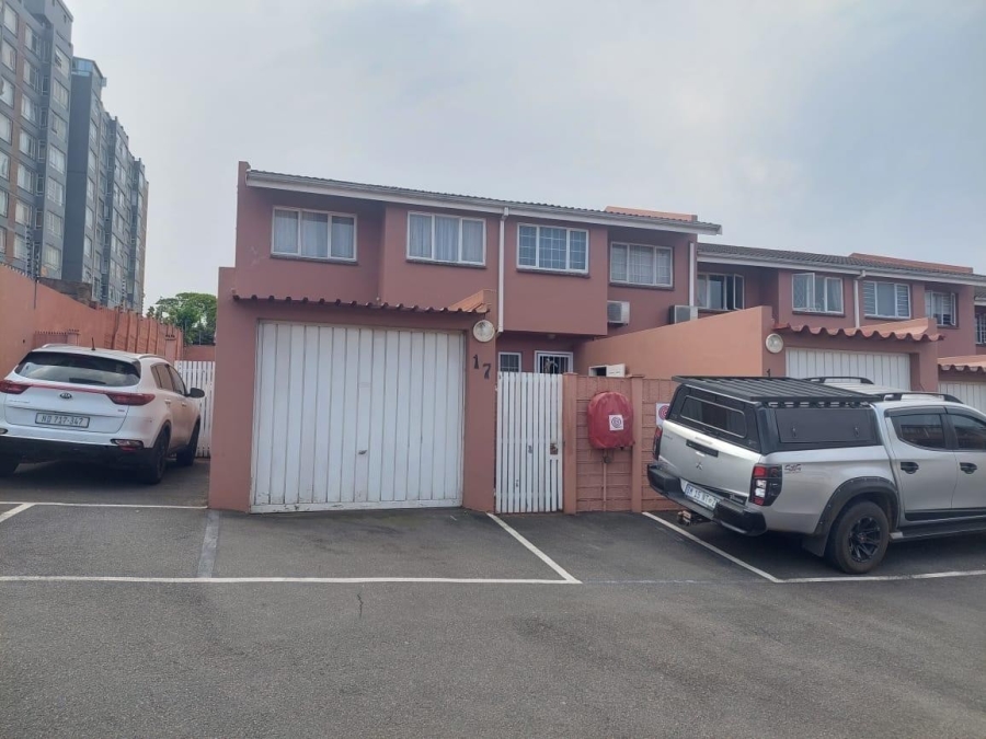 3 Bedroom Property for Sale in Montclair KwaZulu-Natal