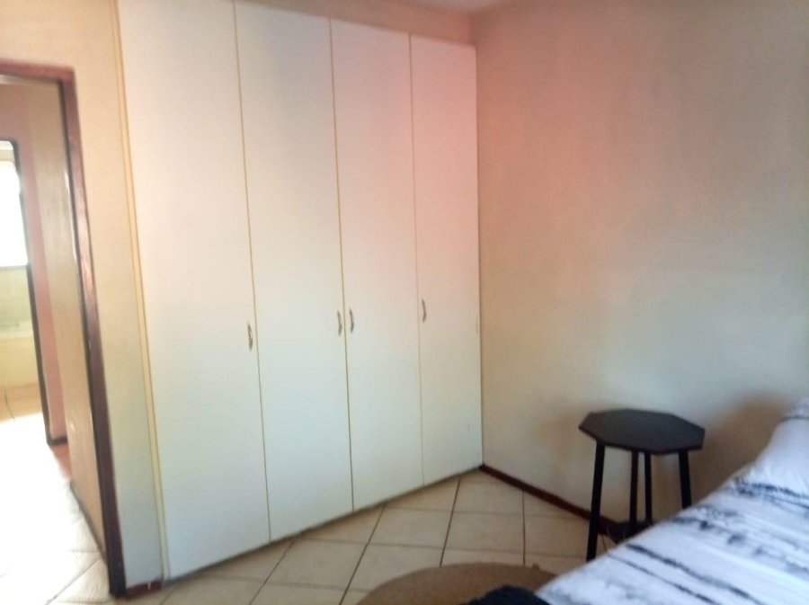2 Bedroom Property for Sale in Montclair KwaZulu-Natal