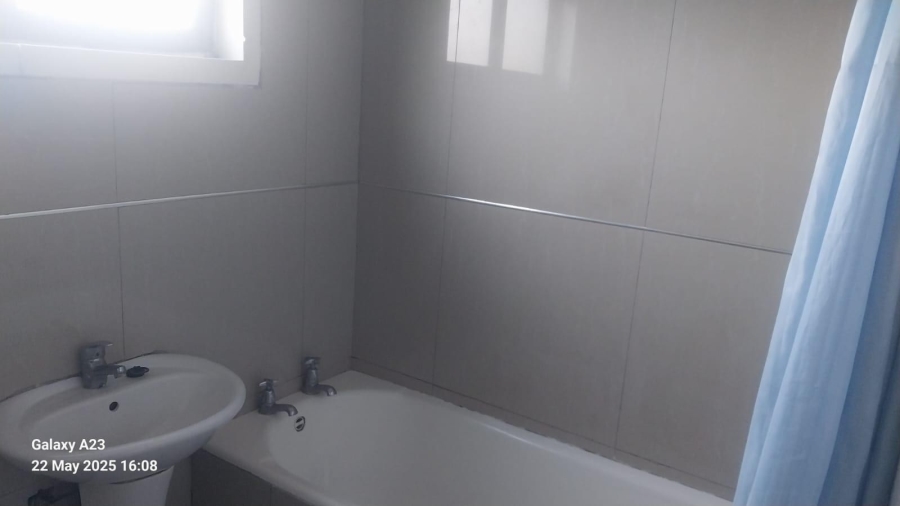 2 Bedroom Property for Sale in Bluff KwaZulu-Natal