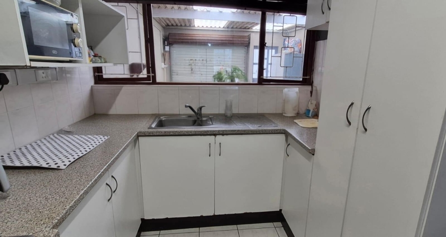2 Bedroom Property for Sale in Bluff KwaZulu-Natal