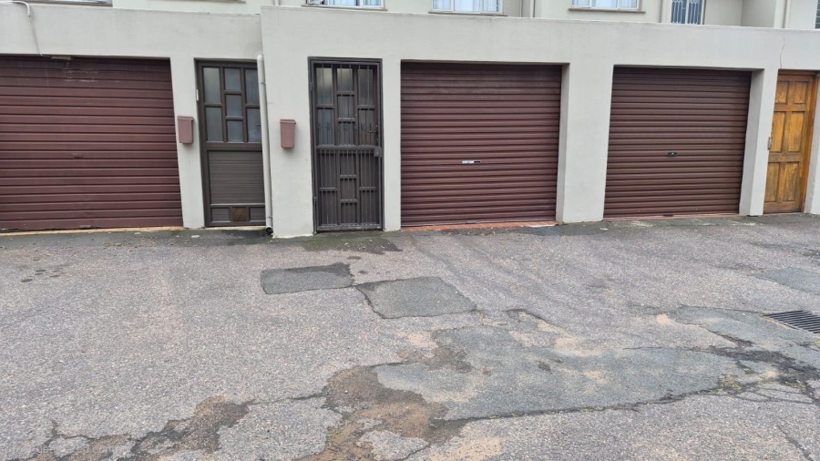 2 Bedroom Property for Sale in Bluff KwaZulu-Natal
