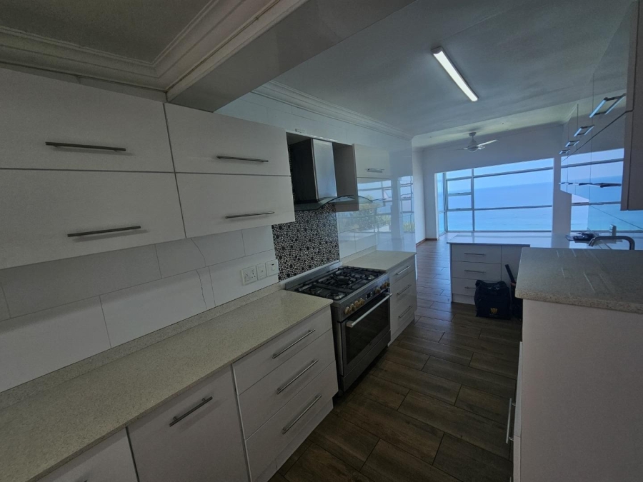 5 Bedroom Property for Sale in Bluff KwaZulu-Natal