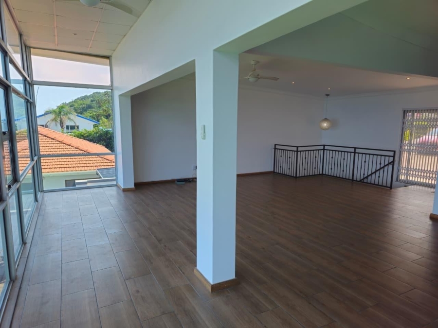 5 Bedroom Property for Sale in Bluff KwaZulu-Natal